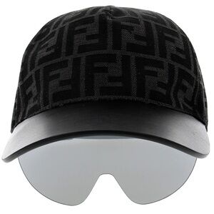 Fendi Black & Gray Cap Brand New Never Worn. Duster bag included.